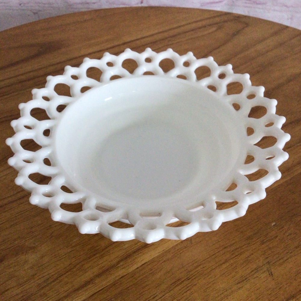 Vintage White Milk Glass Lattice Edge Round Footed Bowl